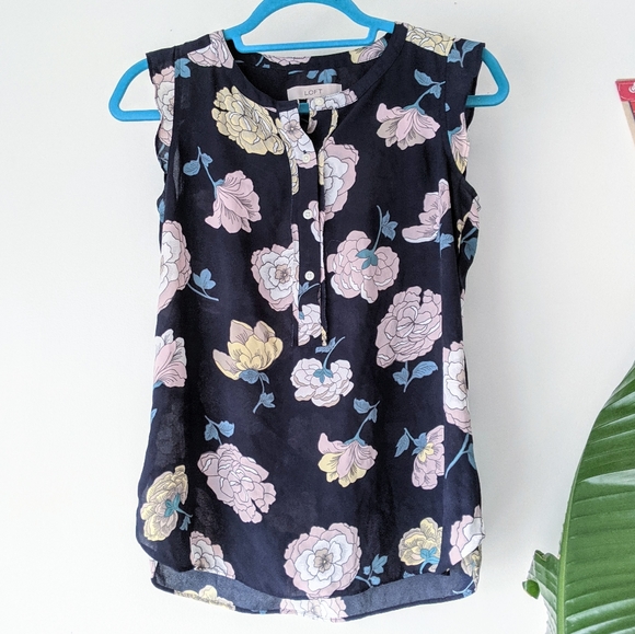 Ann Taylor LOFT Peony Ruffle Henley Shell - Picture 6 of 8